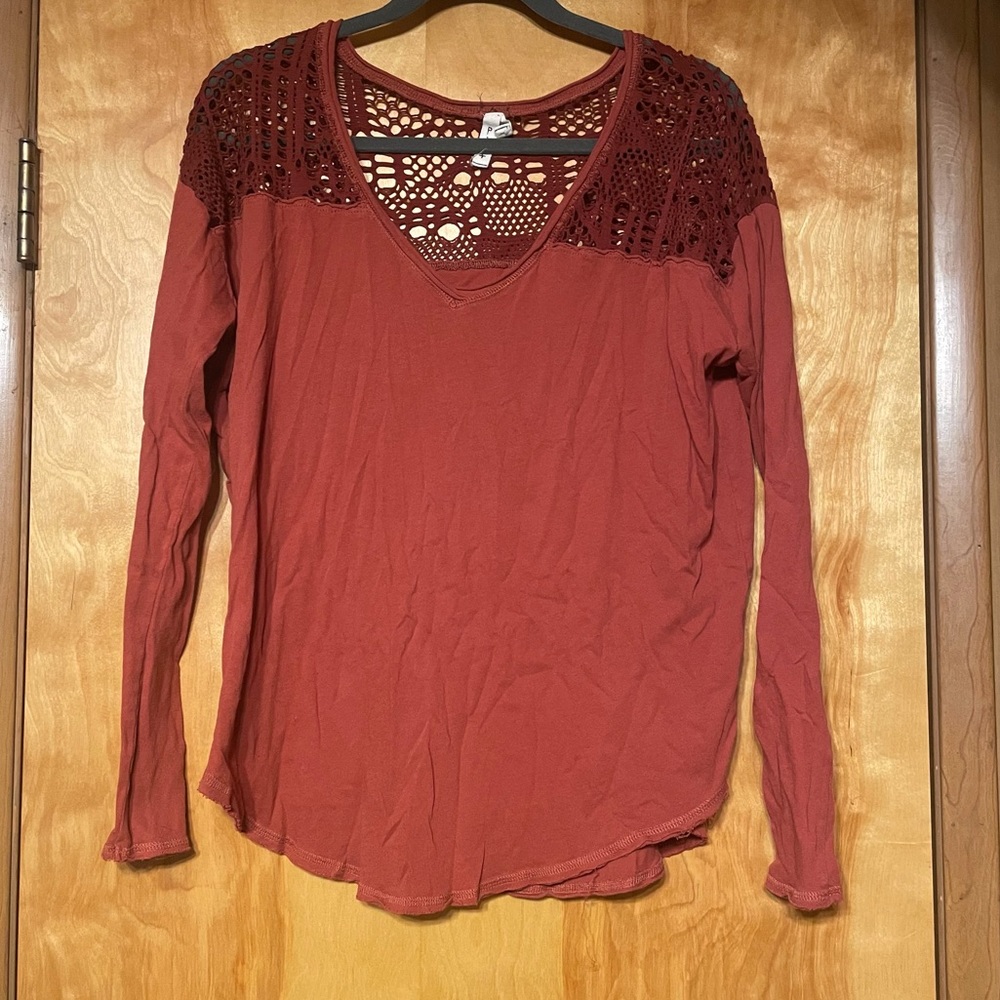 Free people mesh shoulder long sleeve red M